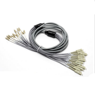 12C acero inoxidable del SC LC de la fibra con varios modos de funcionamiento de remiendo del desbloqueo acorazado del cordón 2,0
